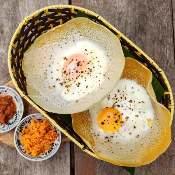 Egg Hoppers with Sambol